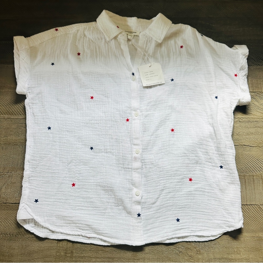 NWT Women’s Small | Beach Lunch Lounge | White Star Print Button Front Blouse - Picture 2 of 8